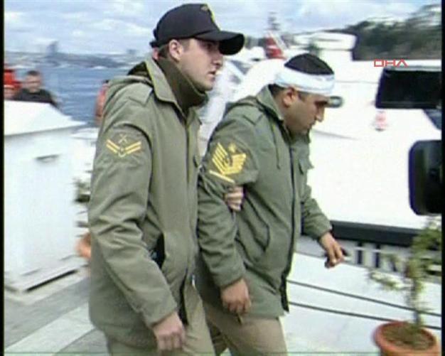 Eight wounded in military boat crash in Marmara Sea