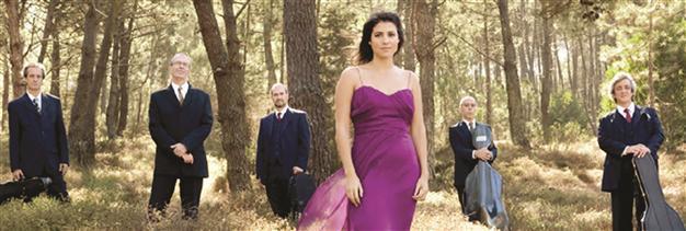 Madredeus performs on İş Sanat stage