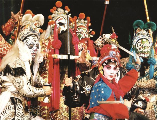 Beijing Opera on stage at Fulya Center