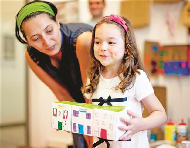 An art break for mothers at Istanbul Modern