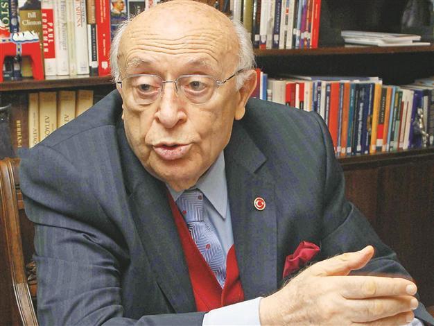 Demirel emphasizes strong regional ties