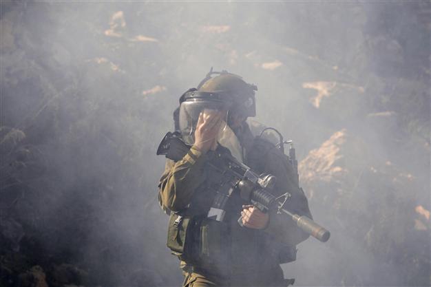 Israeli army probes claim troops stole Palestinian gold
