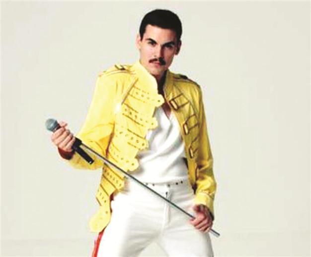 Queen tribute band in town