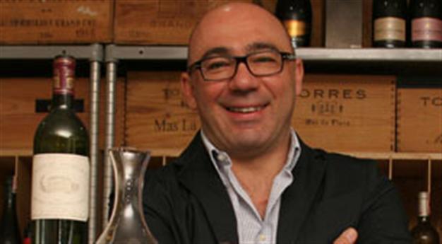 Wine tasting with Turkish degustator