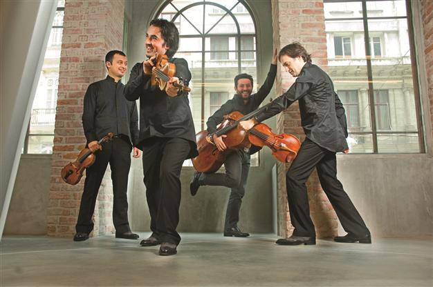 Istanbul Poetry fest begins with concert