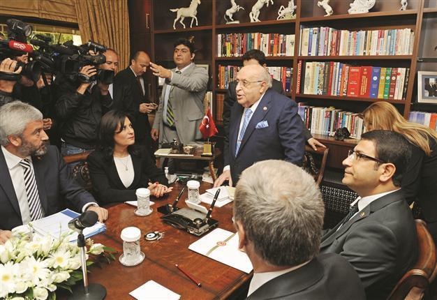 Speaker slams former Turkish president