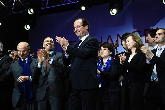 EU uneasy after polls in France, Greece