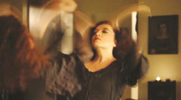 SEMA- EFSANE HANIMLAR