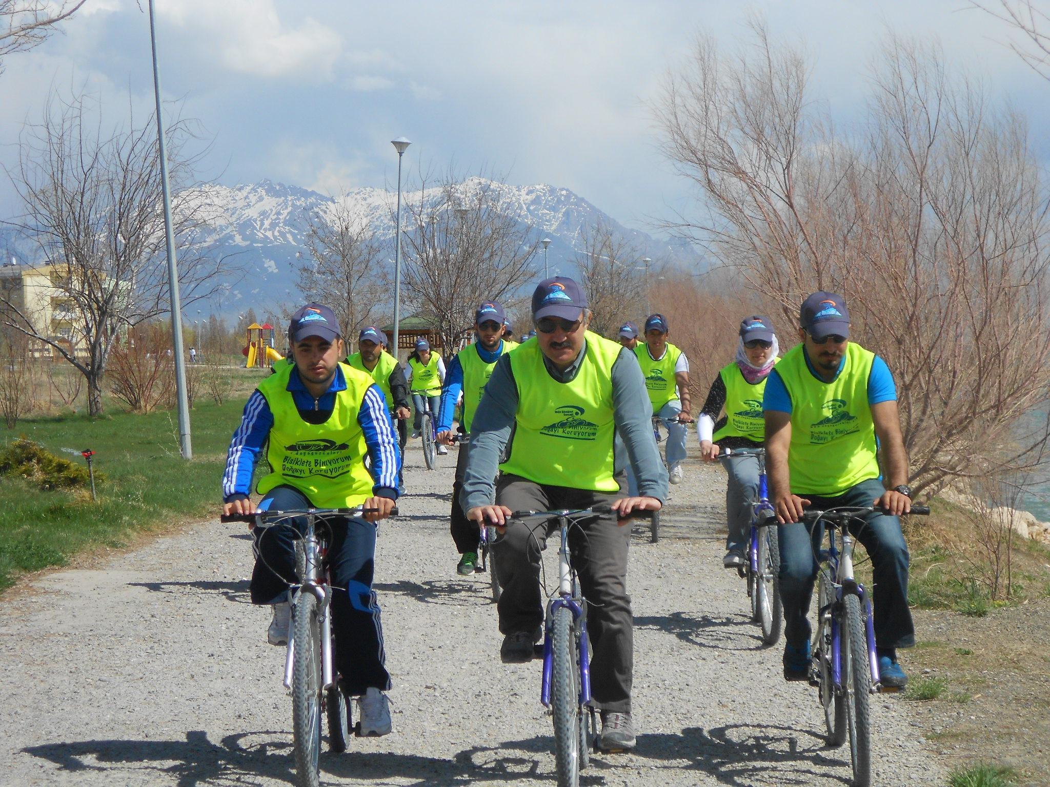 Turkeys Changemakers: He saved pearl mullet from extinction, now he makes a change with bicycles