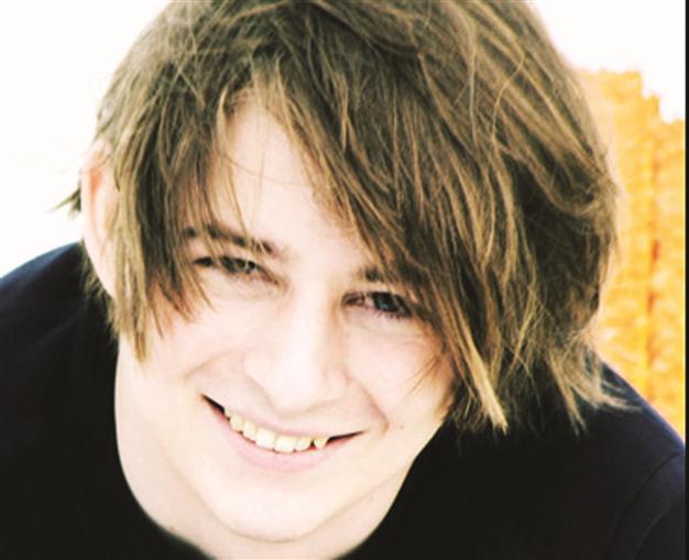 Michael Wollny gives a workshop at Akbank Art