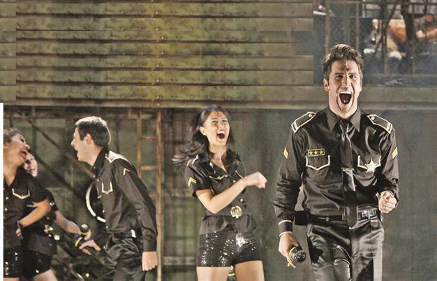 Istanbul State Theater interprets former Broadway musical