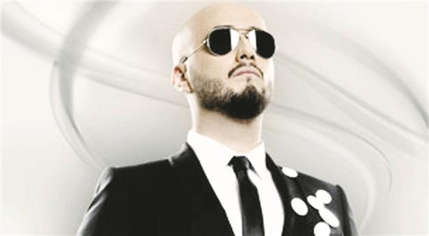 Bedük live at 2012 Venue