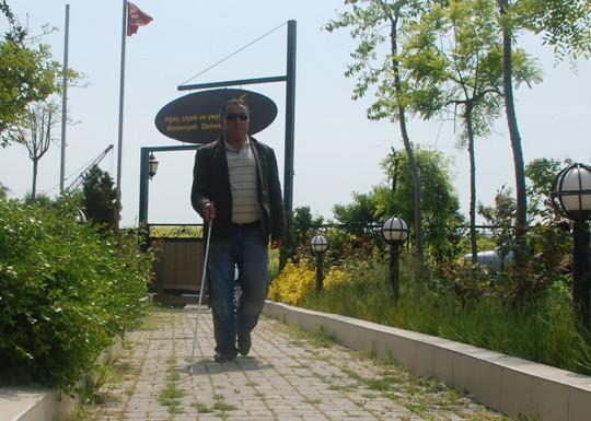 Turkeys Changemakers: Persons with disabilities fighting against discrimination