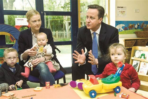 Cameron to cut state aid after second child