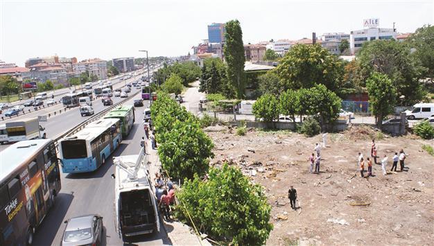 Soldier killed in Hakkari as police defuses bombs