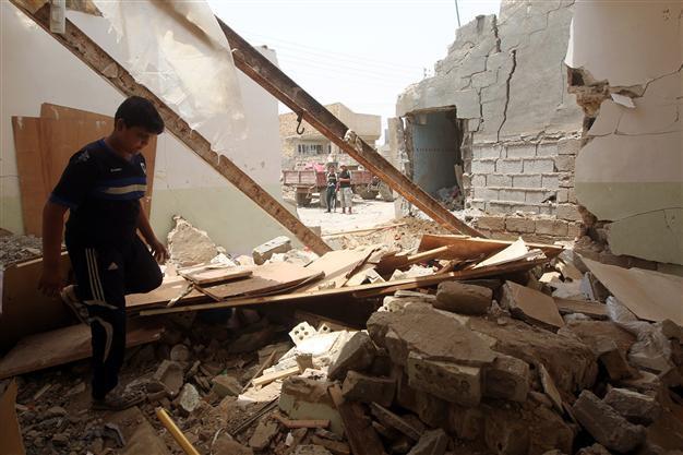 Three bombings kill 11 in Iraq