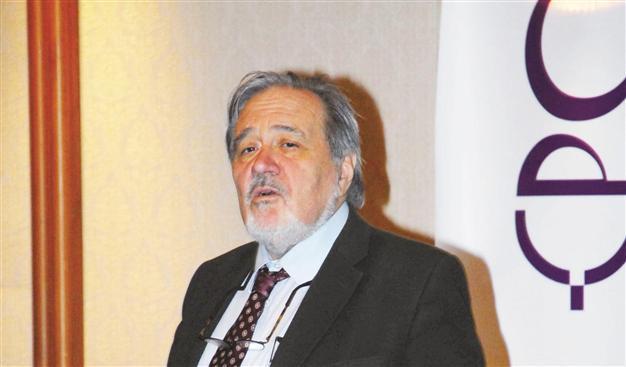 Former head of Topkapı Palace says he is fed up with ministry