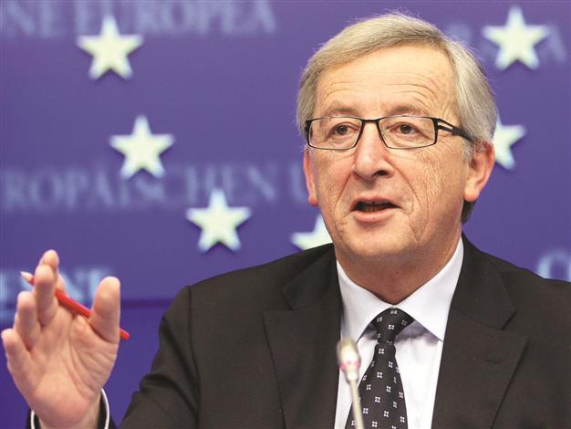 Head of Eurogroup to stay at post