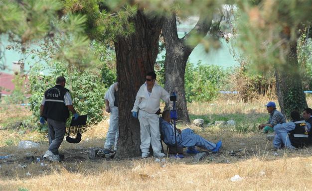 Explosives found near Istanbul train station