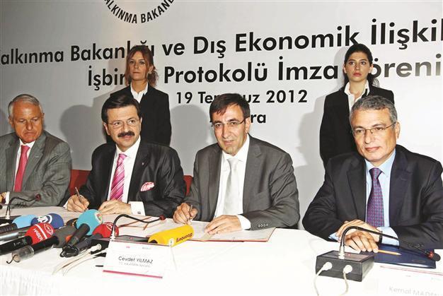 Ministry, chamber join forces