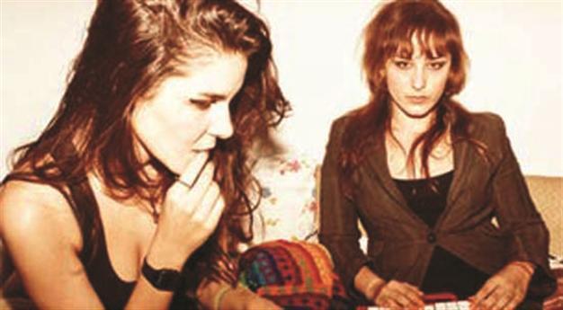 Turkish synthpop duo on stage