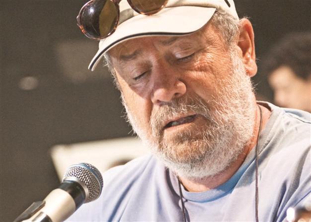 Musician Bülent Ortaçgil to perform for İzmir fans