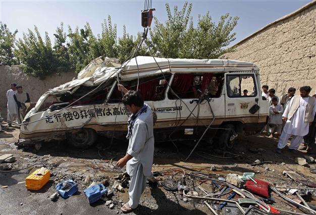 Donkey bomb kills Afghan police chief: official