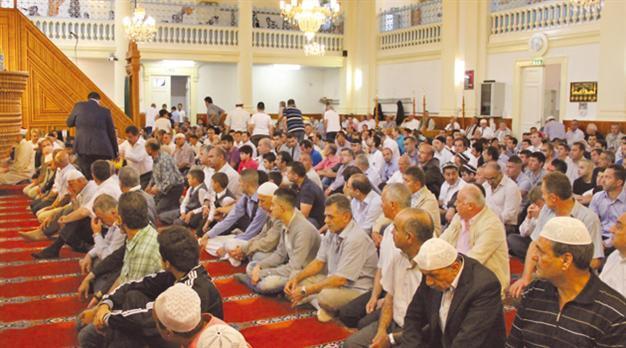 Alevis ‘work’ undercover at religious body