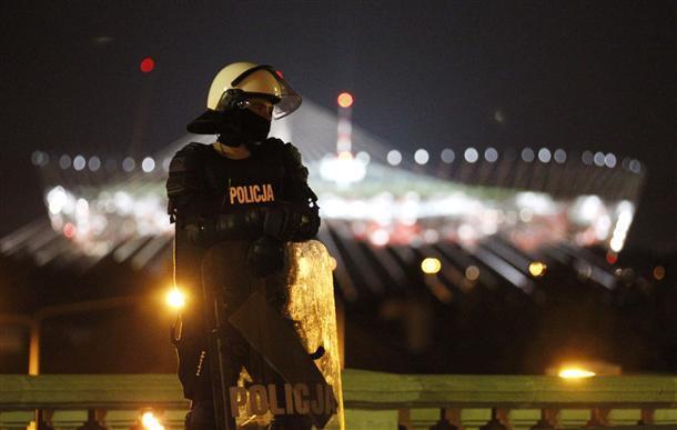 Russia fined for fan violence at Euro 2012 match