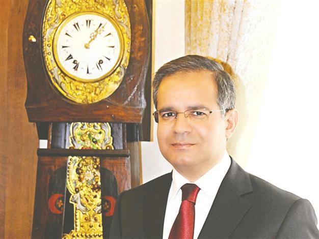 Villagers fight for 200-year-old clock