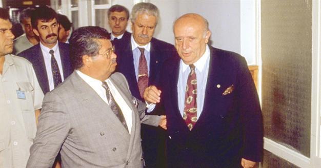 Özal’s widow looks to meet president over death report