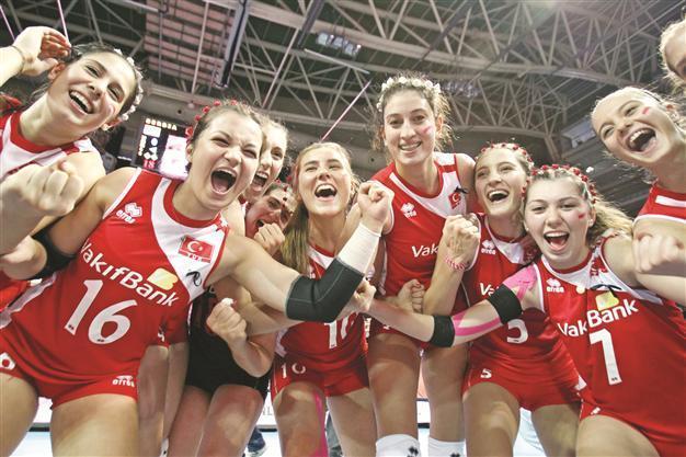 Serbia book place in Women's Volleyball World Championship final