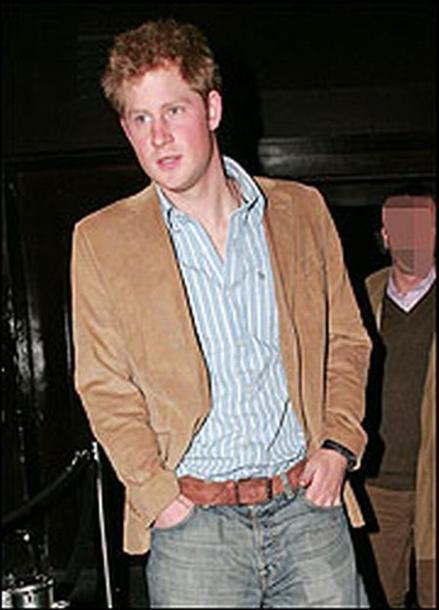 Facebook users salute nude Prince Harry