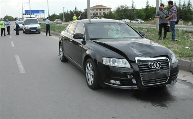 Turkish MPs son released despite injuring mom, child in car crash