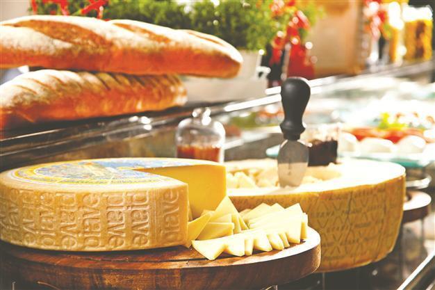 Sunday brunch season to start at Four Seasons Bosphorus