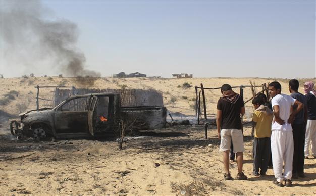Egypt militants attack Sinai security headquarters