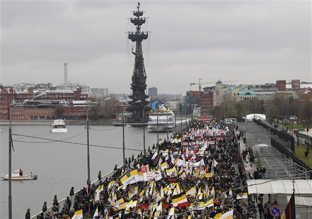 Ultra-nationalist Russian March to call on Putin to quit