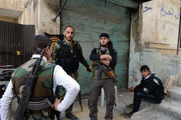 Syria rebels seize oilfield in Deir Ezzor: NGO