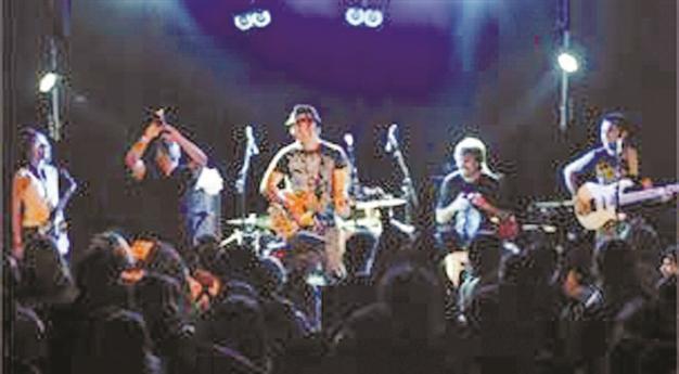 Baro Banda live at Hayal Bistro bar