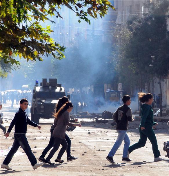 Clashes in Bursa leave 2 injured
