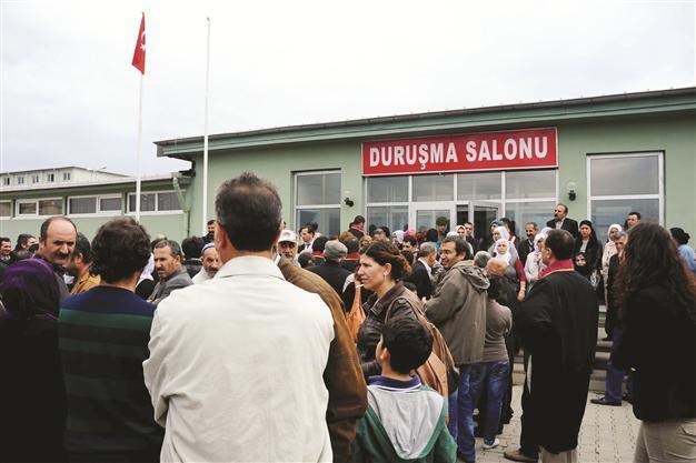 KCK trial held in absentia of suspects