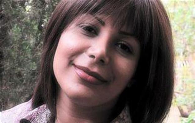 Iranian woman excoriates media for misusing photo after protest death