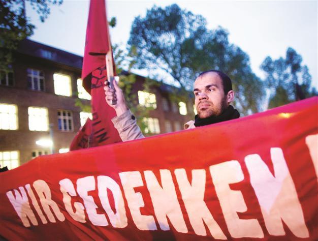 German neo-Nazi party seeks legitimacy amid block efforts