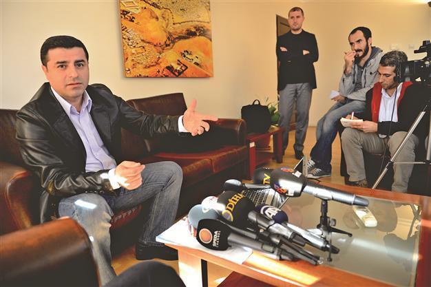 Erdoğan slams BDP leader over statue