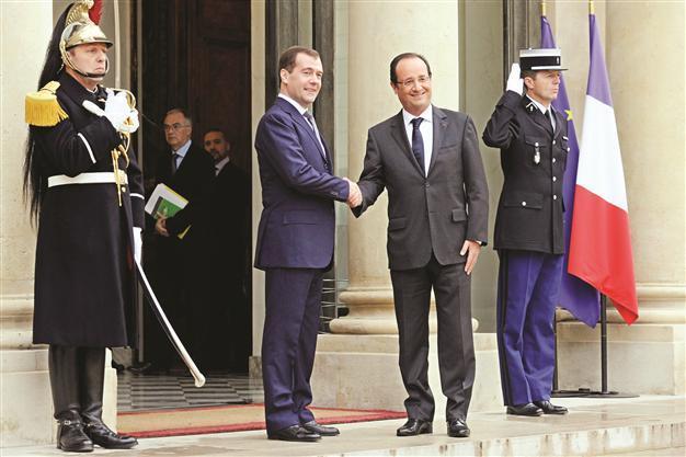 Missile downs Syria chopper for first time