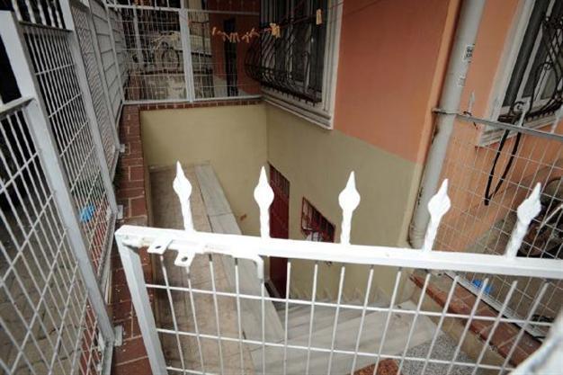 Woman stabs husband, cuts off his penis