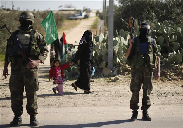 Gaza targeting of Israel civilians violates war laws: HRW