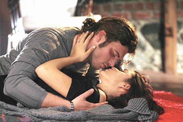RtÜk To Decide On Length Of Lovemaking Scenes In Turkish Tv Series