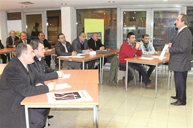 New courses to teach English to taxi drivers