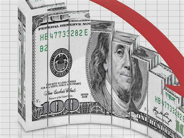 Turkeys trade gap falls sharply in October